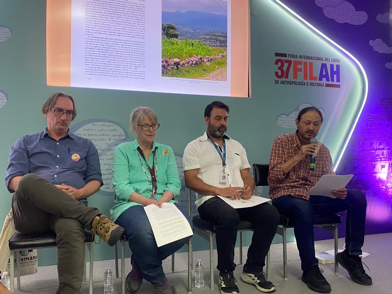 Pueblos indígenas y procesos socioambientales, volumen I. Epistemologías, extractivismos y resistencias. Aproximaciones analíticas
